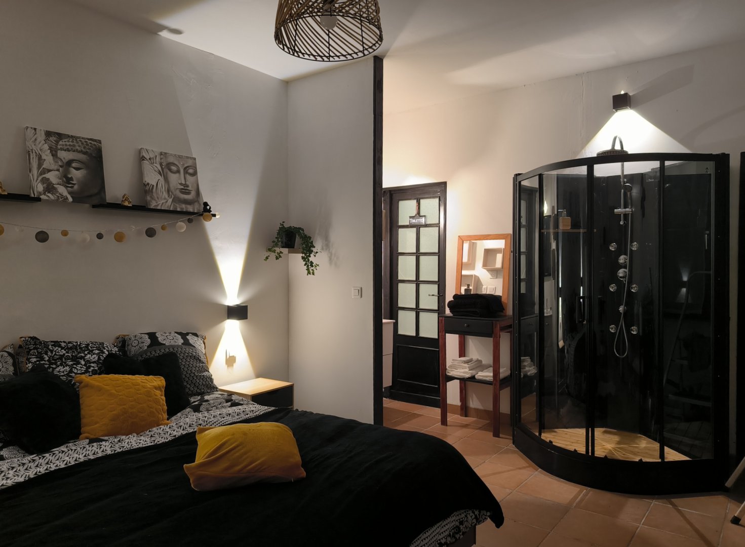 Chambres d'hôtes "Le temps pour soi", chambre et suite familiale Privas,  Ardèche
