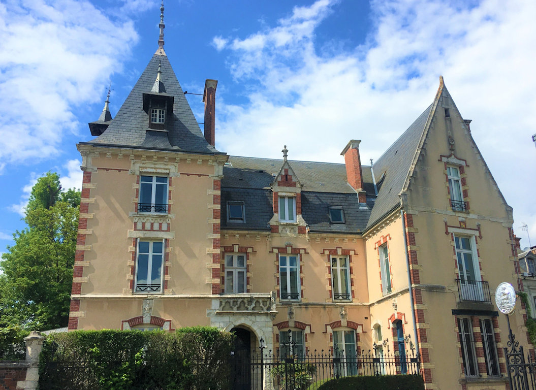 Chambres d'hôtes Maunoury Citybreak, suite, chambre et appartement Chartres,  Centre