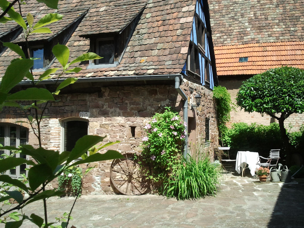 Chambres d'hôtes Aux Temps d'Avant - Chambres à Gundershoffen dans le Bas- Rhin (67), Parc naturel régional des Vosges du Nord, Alsace