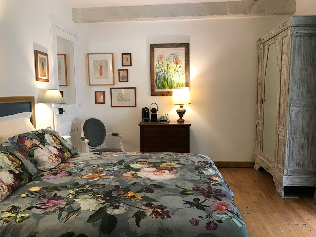 Très belle chambre indépendante, dans mas provençal, room Figanières,  Dacénie Provence Verdon