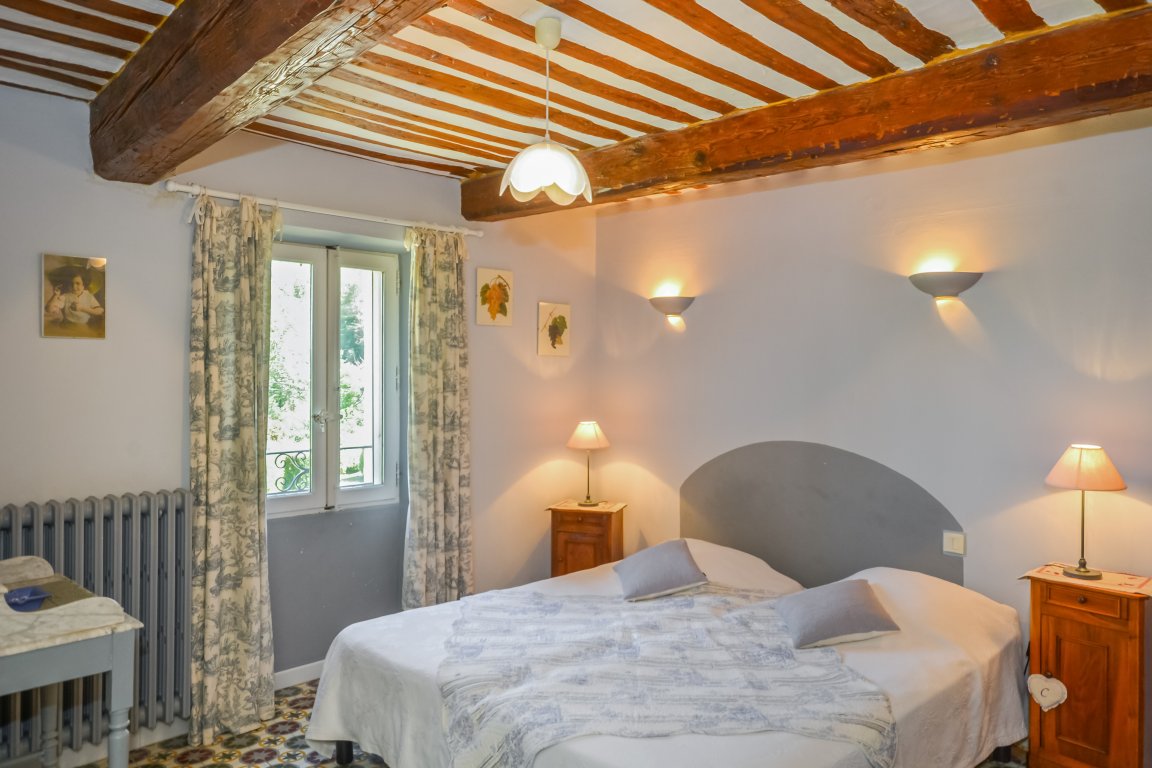 Maison d'Hôtes "Le Colombier", chambres et suite familiale Venasque, dans  les monts de Vaucluse