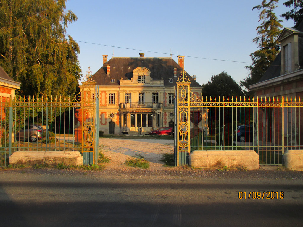 Le Domaine du Clos - Pavillon in Condé sur Aisne in l'Aisne (02), 5 km from  Soissons