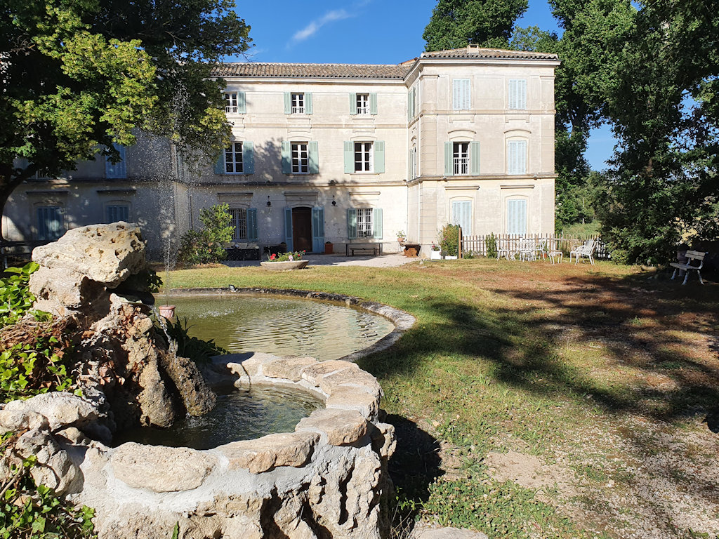 Exceptionnel : séjour au Chateau de l'Orangerie - Touloubre, castle Saint- Cannat, Provence