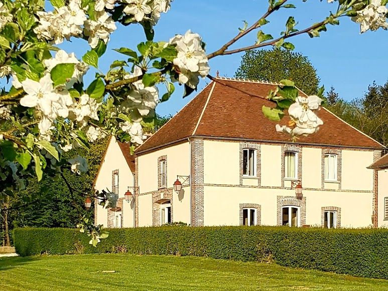 La Tuilerie de Talouan, gîte écologique, houses Villeneuve sur Yonne