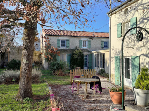 Chambres d'hôtes au Clos des Figues - Chambres à Chambon en Charente  Maritime (17), 6 km de Surgères